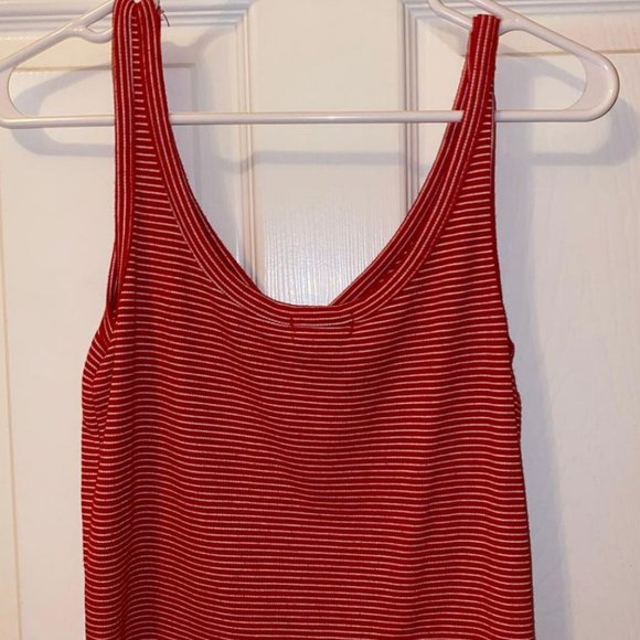SUPER CUTE Red Striped Tilly's Tank - Picture 2 of 3